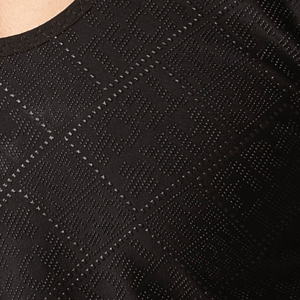 MMK Tech Shirt kurzarm – Detailaufnahme des Gewebes